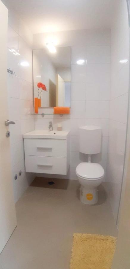 House Merlin Baška Voda Екстериор снимка