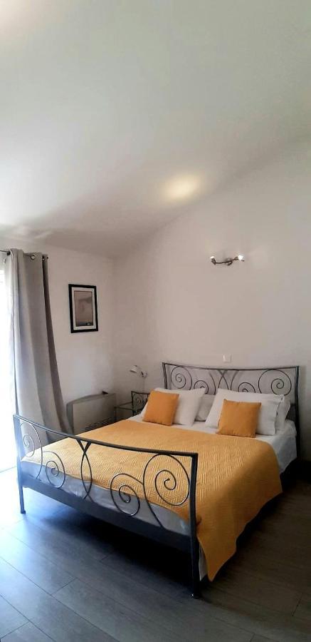 House Merlin Apartment Baška Voda Екстериор снимка