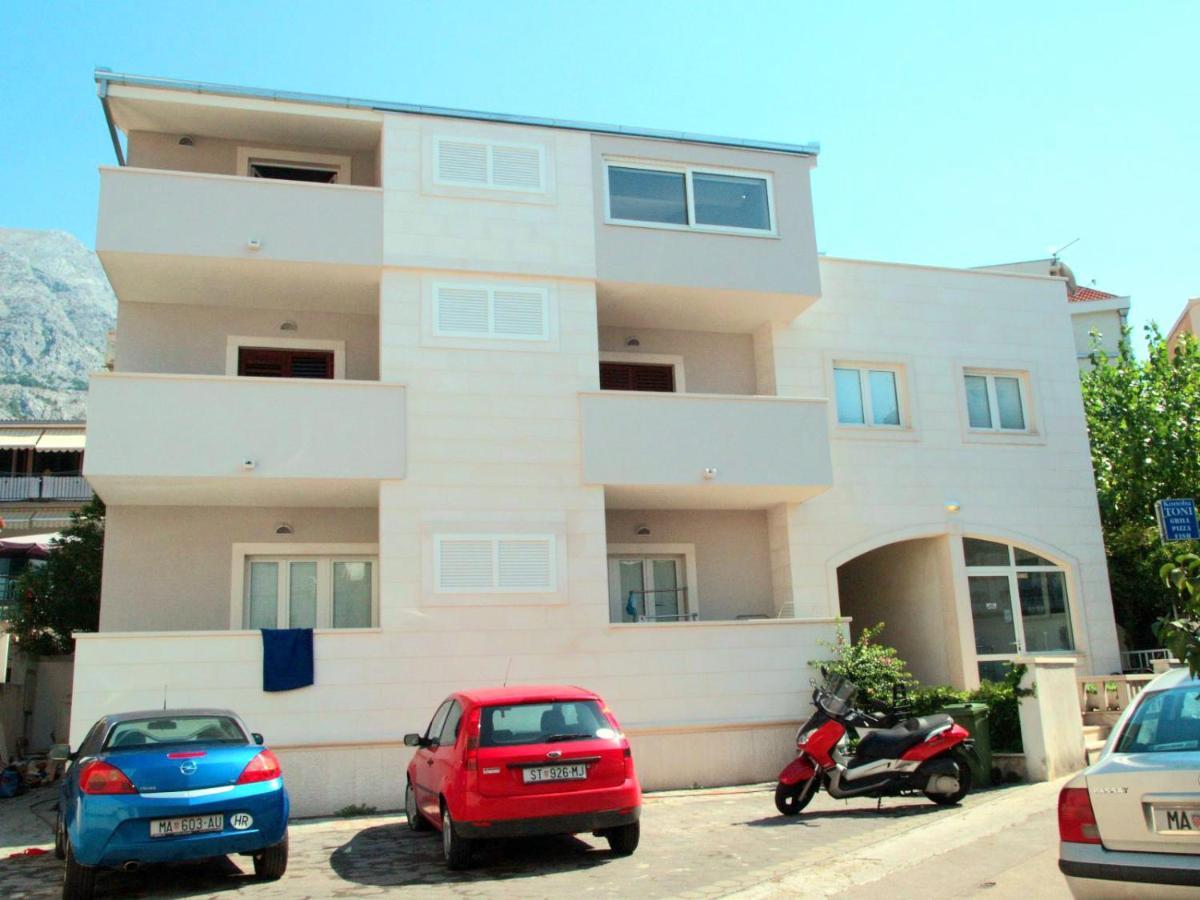 House Merlin Apartment Baška Voda Екстериор снимка